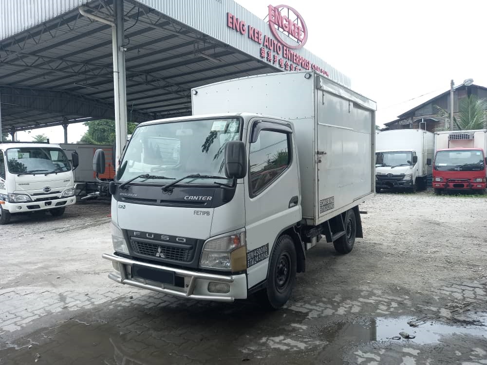 2014 Mitsubishi Fuso FE71PB Alu Box (Both Sides Sliding Door) 10'3 ...